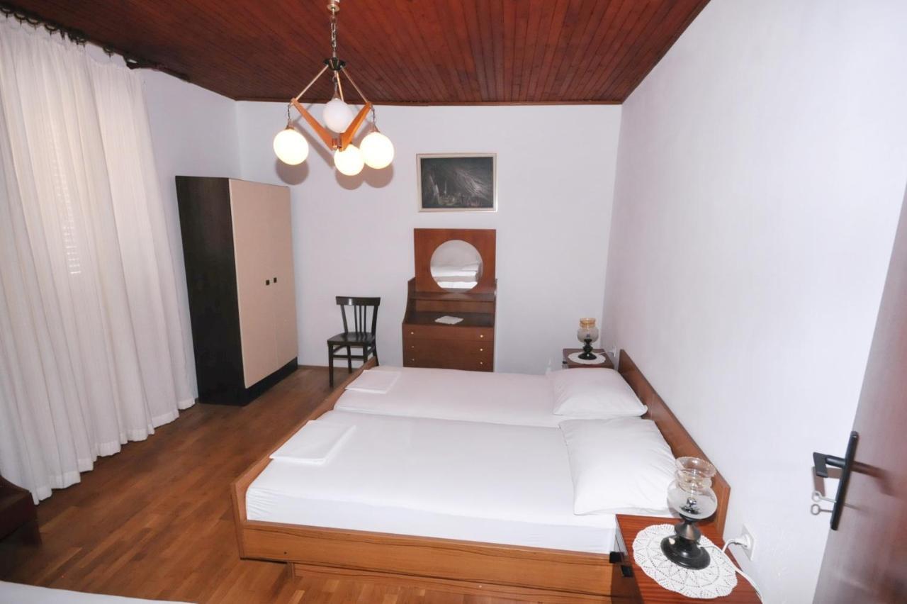 Apartment Metajna 6421B 外观 照片